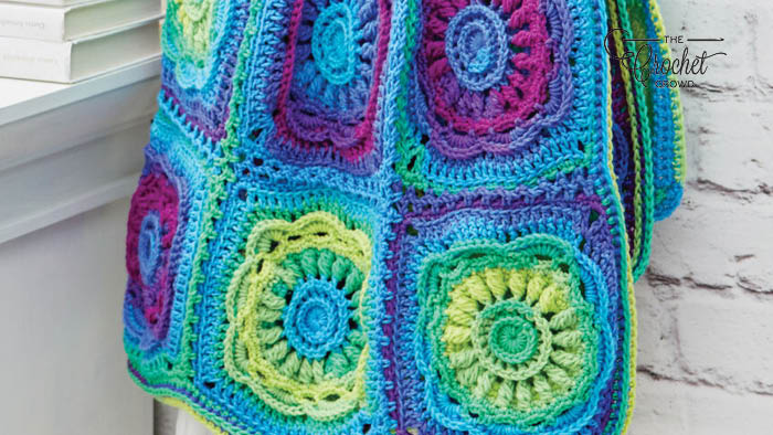 Crochet Floral Beauty Throw