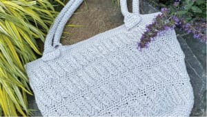 Crochet Shifting Chevrons Bag